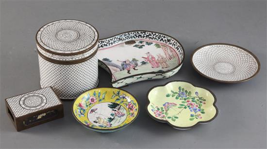 A Chinese enamel dish & 5 other items